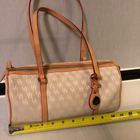 Dooney & Bourke Handbag - Picture 6 of 8